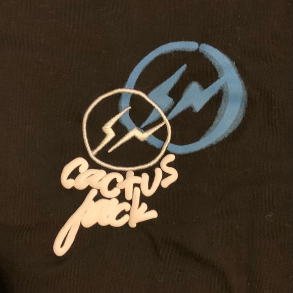 Travis’s Scott x Jordan Tee - Picture 3 of 4